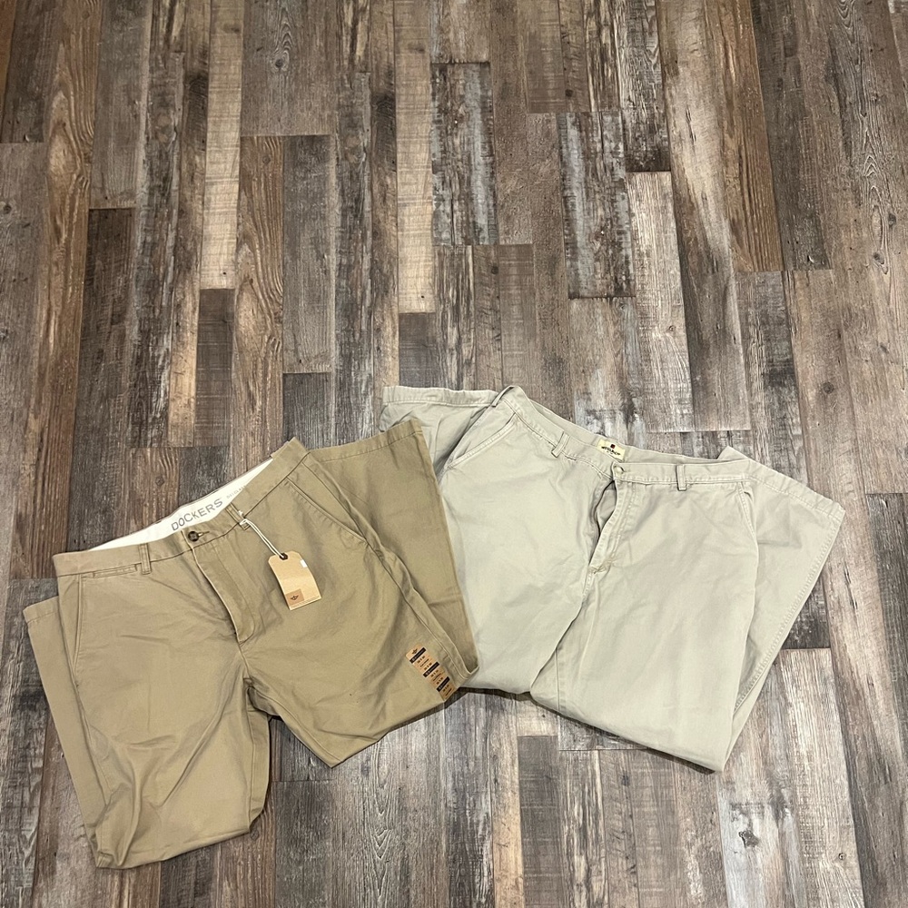 NWT Dockers Sz 38 Khaki lot